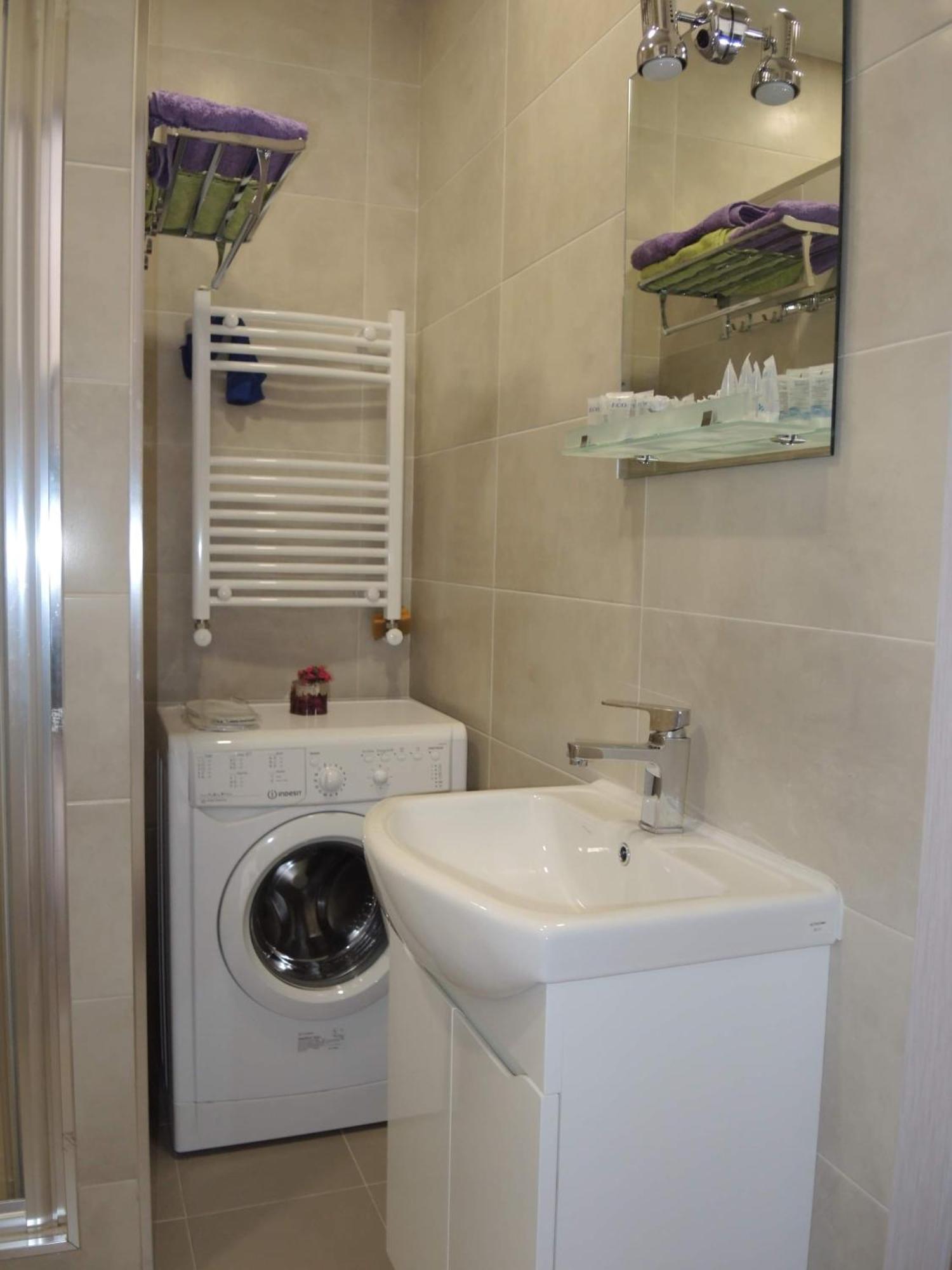 Tikas Home Апартаменты Tbilisi Eksteriør billede