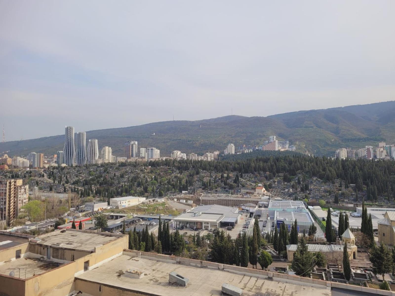 Tikas Home Апартаменты Tbilisi Værelse billede