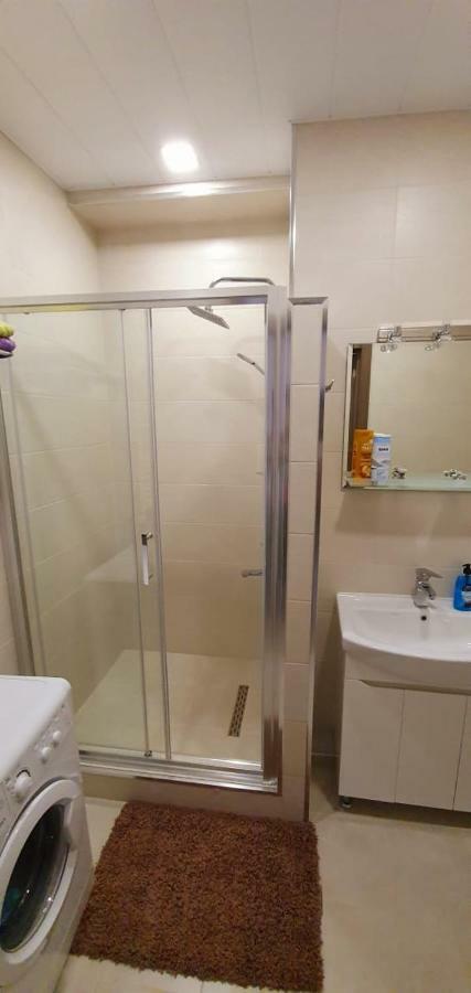 Tikas Home Апартаменты Tbilisi Eksteriør billede